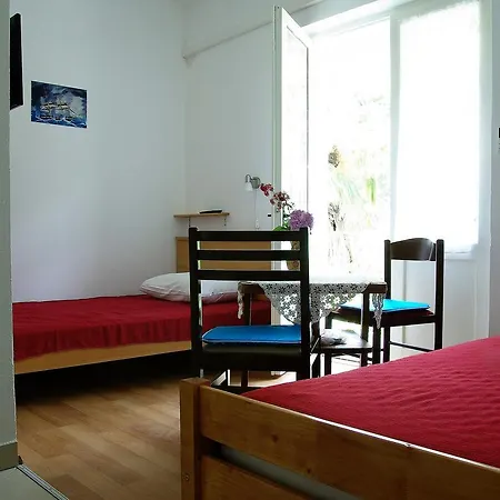 Apartman Studio 15770b